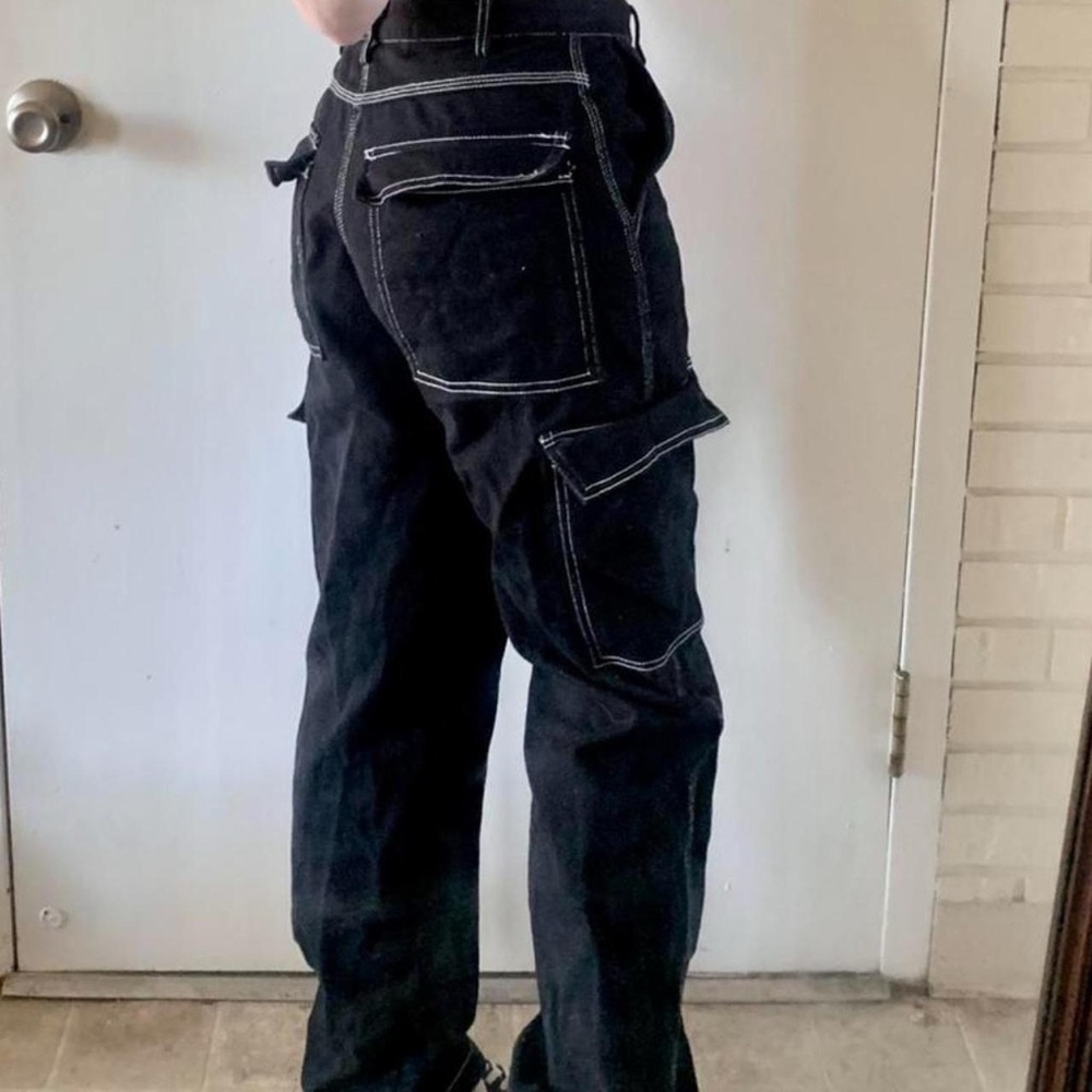 Black and white contrast stitch cargo pants